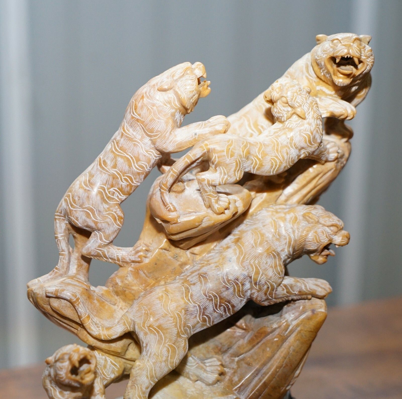 Rare Large Chinese Export Circa 1900 Shoushan Stone Sculpture Of Mountain Lions photo vinterior