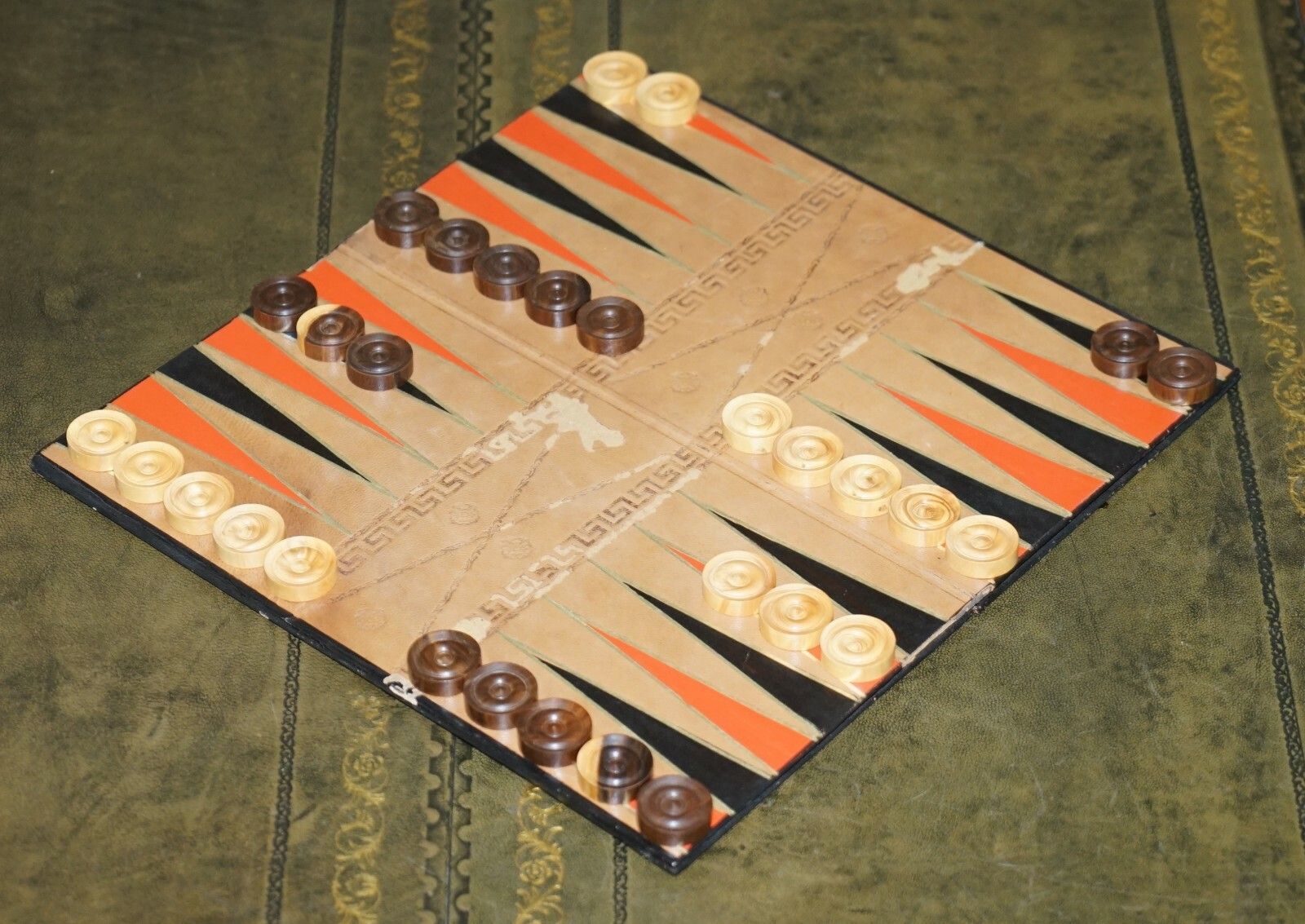 1500.0 Lovely Circa 1890 Victorian Mahogany Games Compendium Chess Horse Racing Dice photo