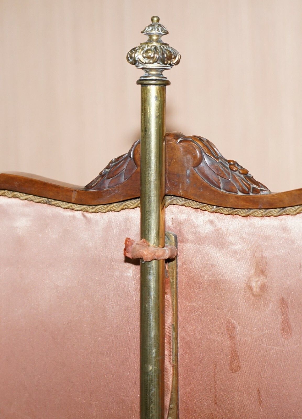 1500.0 Circa 1850 Stamped Gillows Of Lancaster Walnut Height Adjustable Pole Screen photo