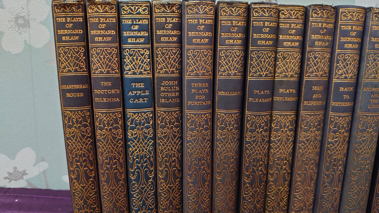 Plays Of George Bernard Shaw   13 Books!   Excellent Condition   Blue Soft Leather Bound   20s Print photo for sale