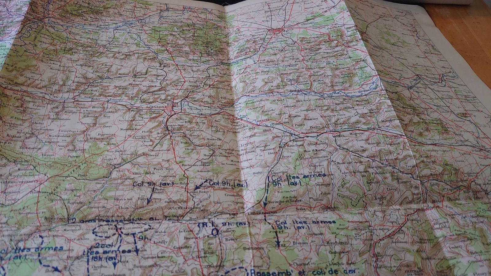 Antique "Les Armees Francaises Dans La Grande Guerre"   Tome I   Volume II   Full Set (Commentary, Annexes & Maps) photo vinterior