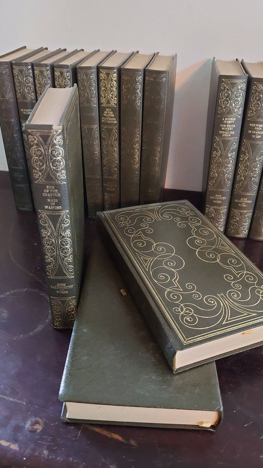 photo for sale Complete Works Of John Galsworthy   All 20 Heron Series Editions   Green Leather And Gilt   Good To Very Good Condition   1968 Edition
