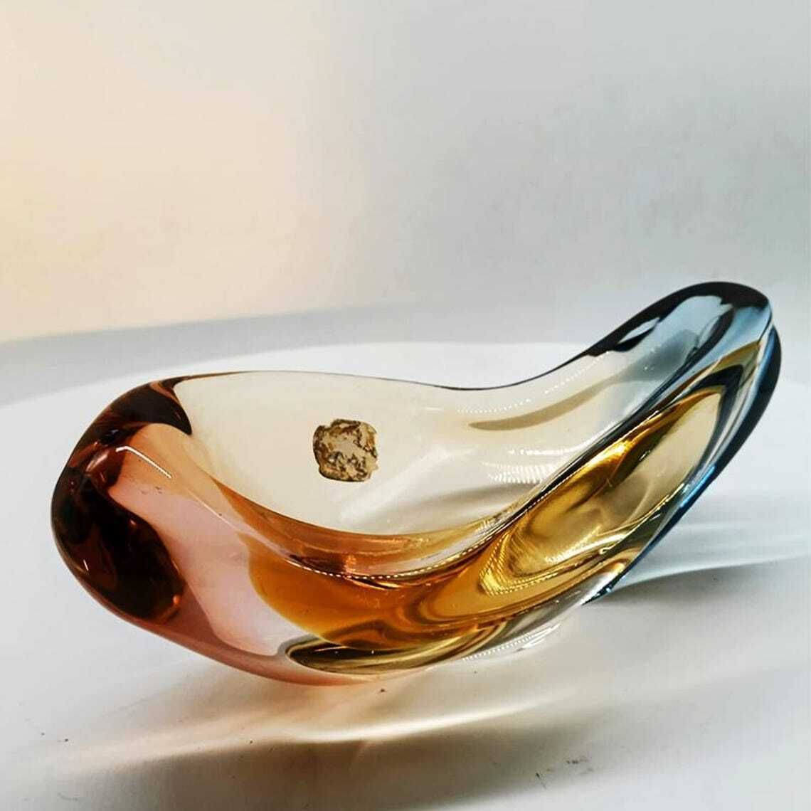 1960s Ashtray Or Catch All In Murano Glass. Made In Italy. 19cm. photo furniture