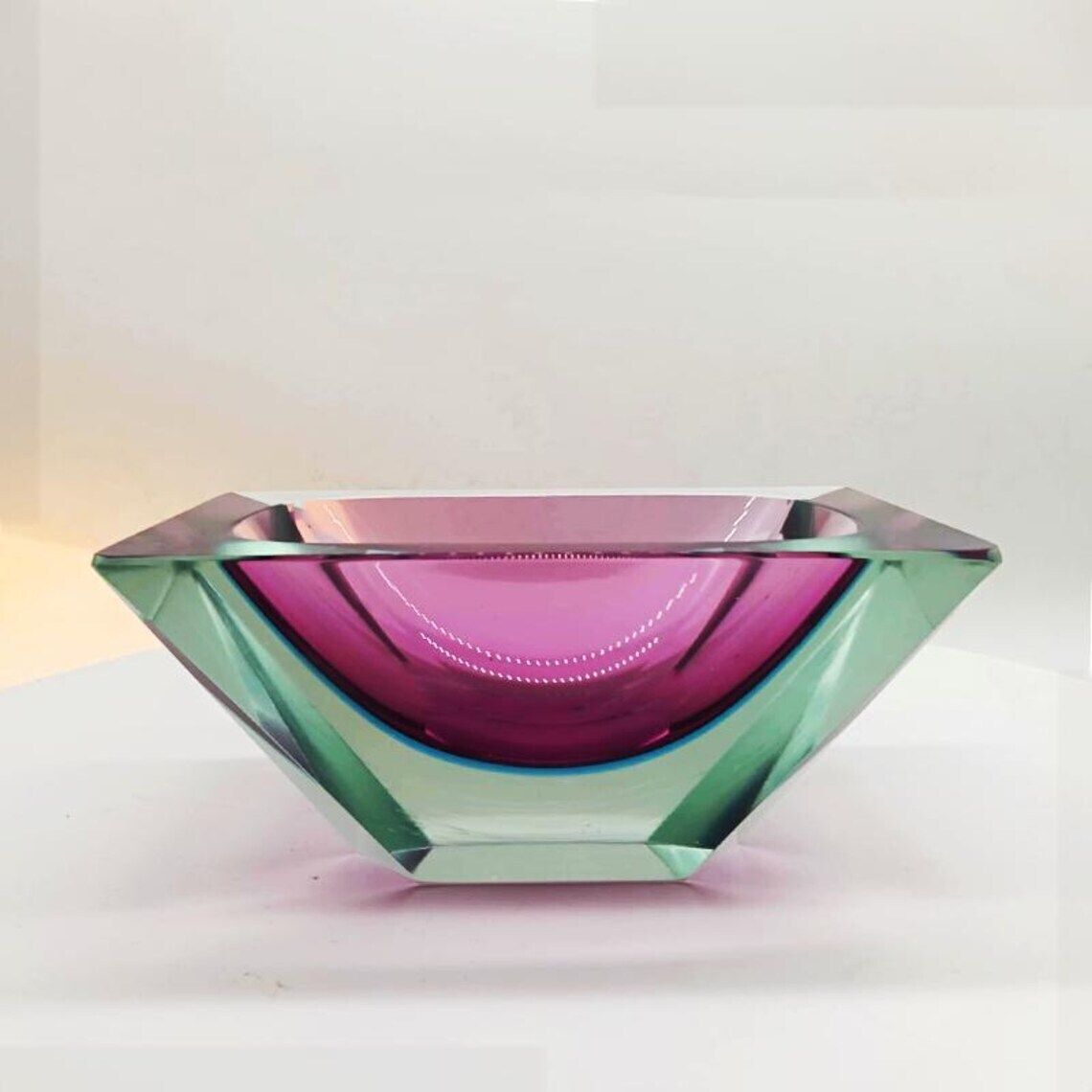 1960s Big Rare Pink Multifaceted Rectangular Ashtray Or Catch All In Murano By Flavio Poli For Seguso. Made In Italy. photo for sale