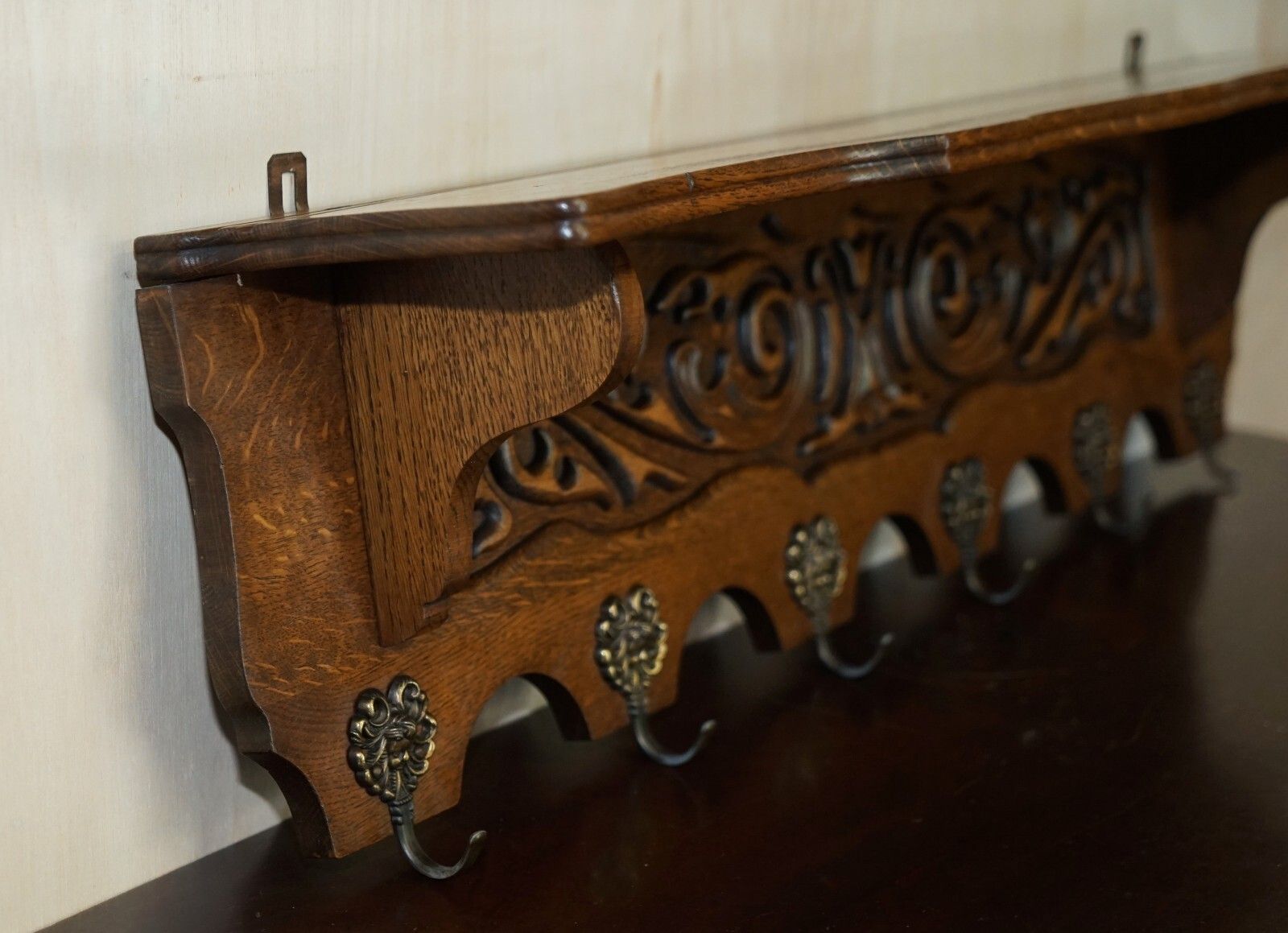 photo furniture Antique Dutch Finely Carved Oak Coat Hat Scarf Wall Rack Hanger French Hooks