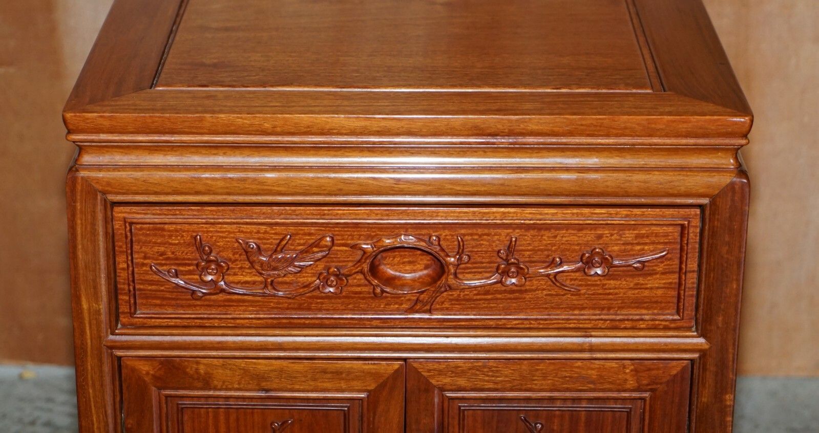 Pair Of Oriental Teak Side End Lamp Wine Tables Drawers With Birds & Flowers photo 1350.0