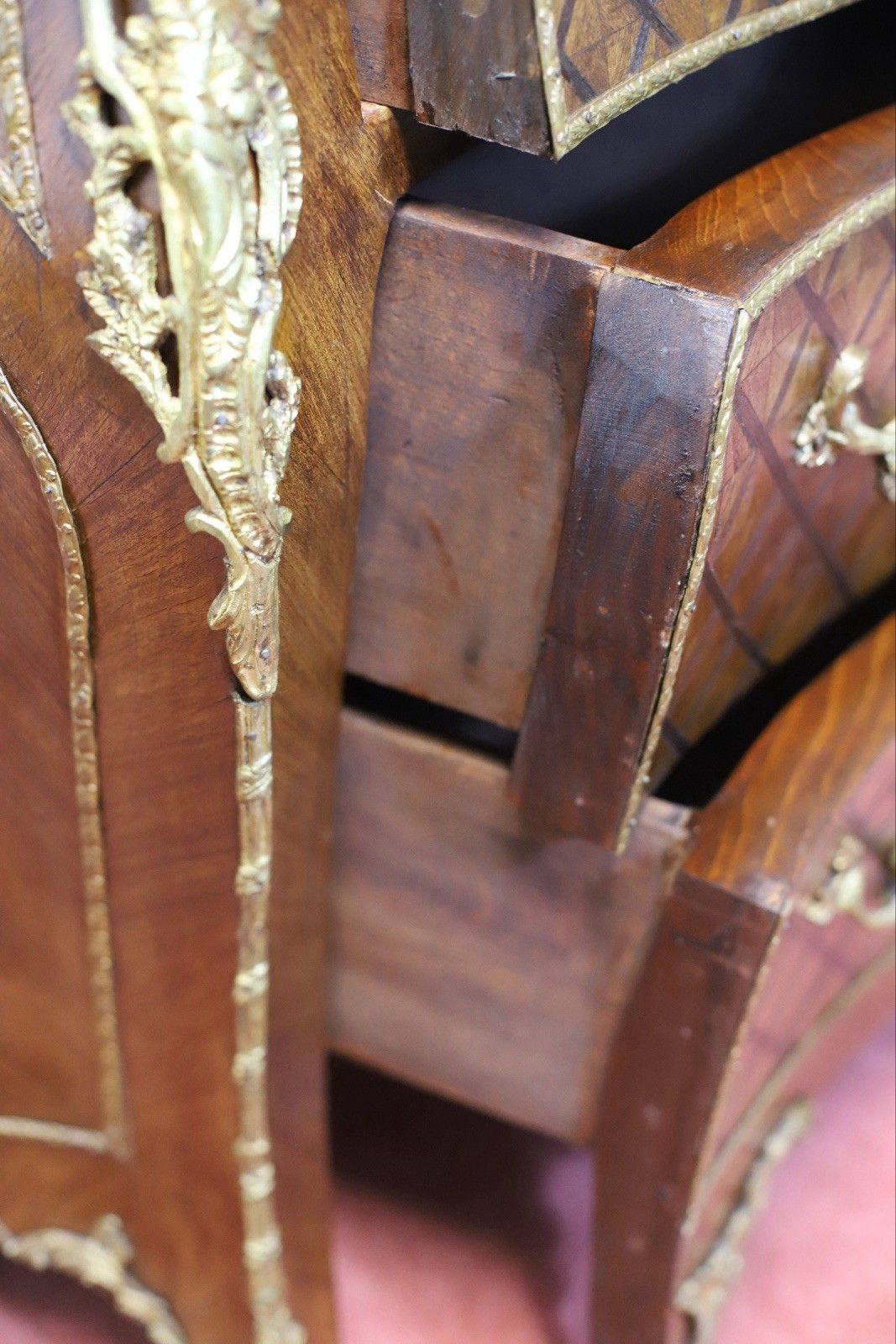 1526.0 Lovely Louis XV Style Chest Of Three Drawers & Marble Top photo