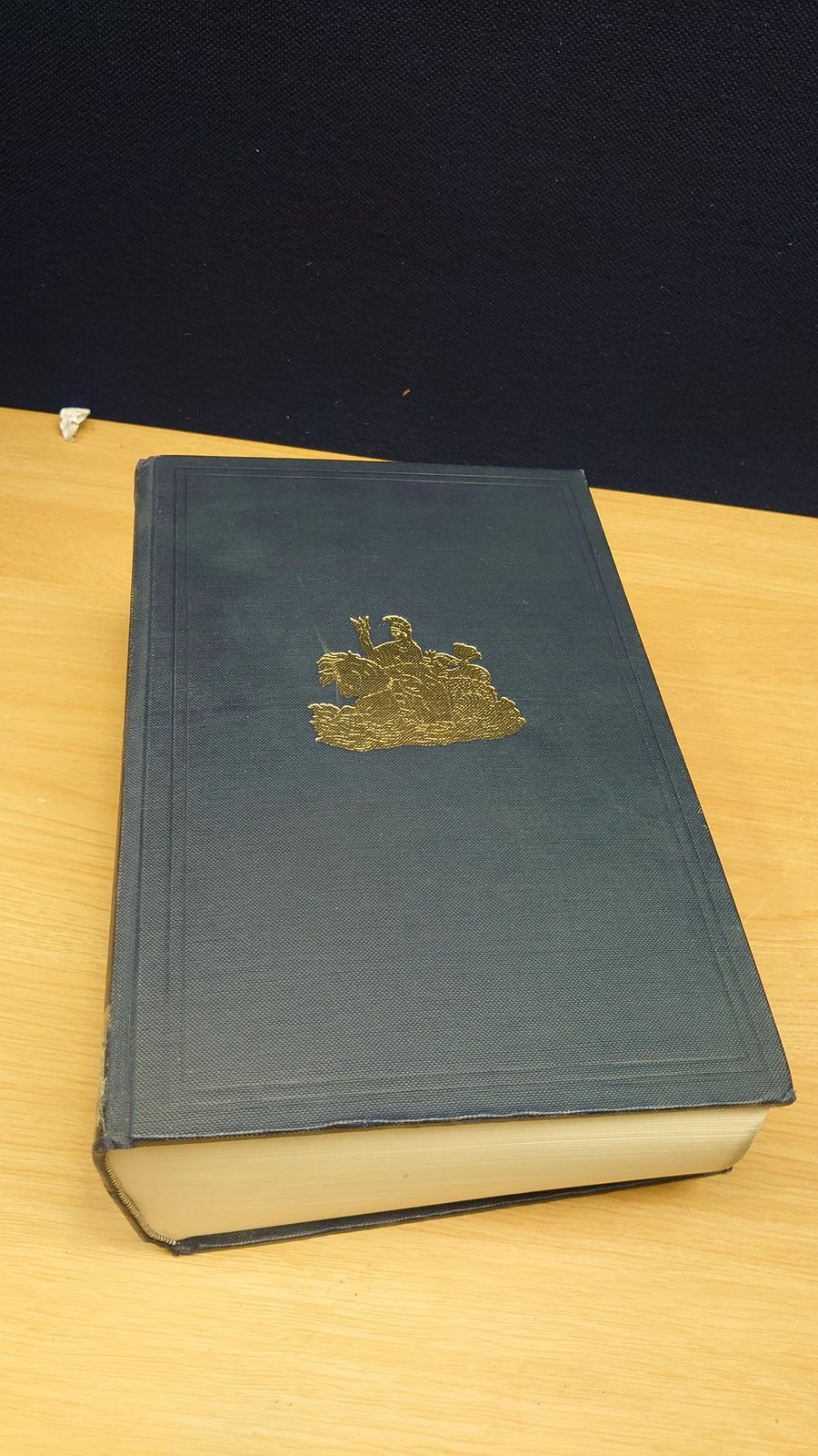 O'byrne's Naval Biography   Every Living Office In Her Majesty's Navy   1986 Reprint   Hayward   Good To Very Good Condition photo for sale