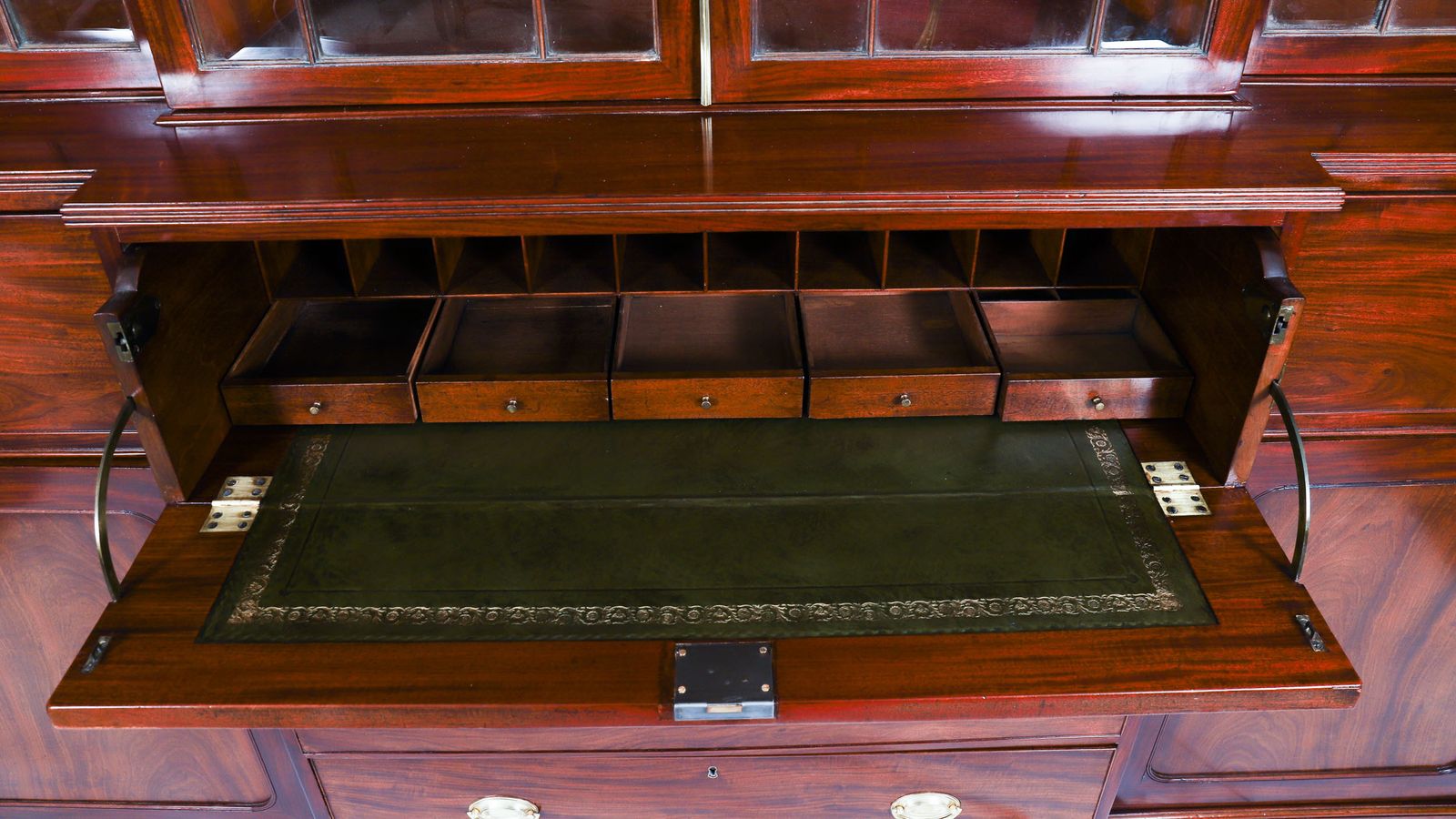 photo vinterior Antique George III Secretaire Breakfront Bookcase Circa1820 19thc