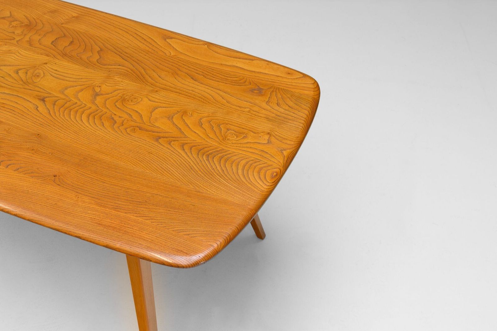Ercol Plank Dining Table photo 945.0