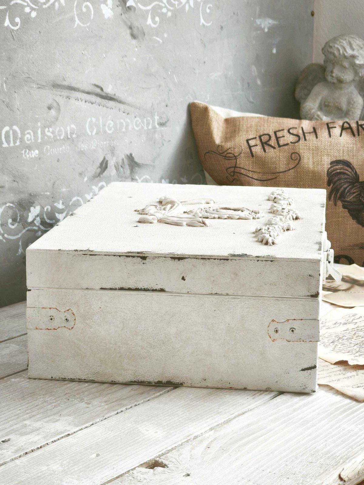 White Wood Box With Cameo Clay Ornaments photo Home Decor
