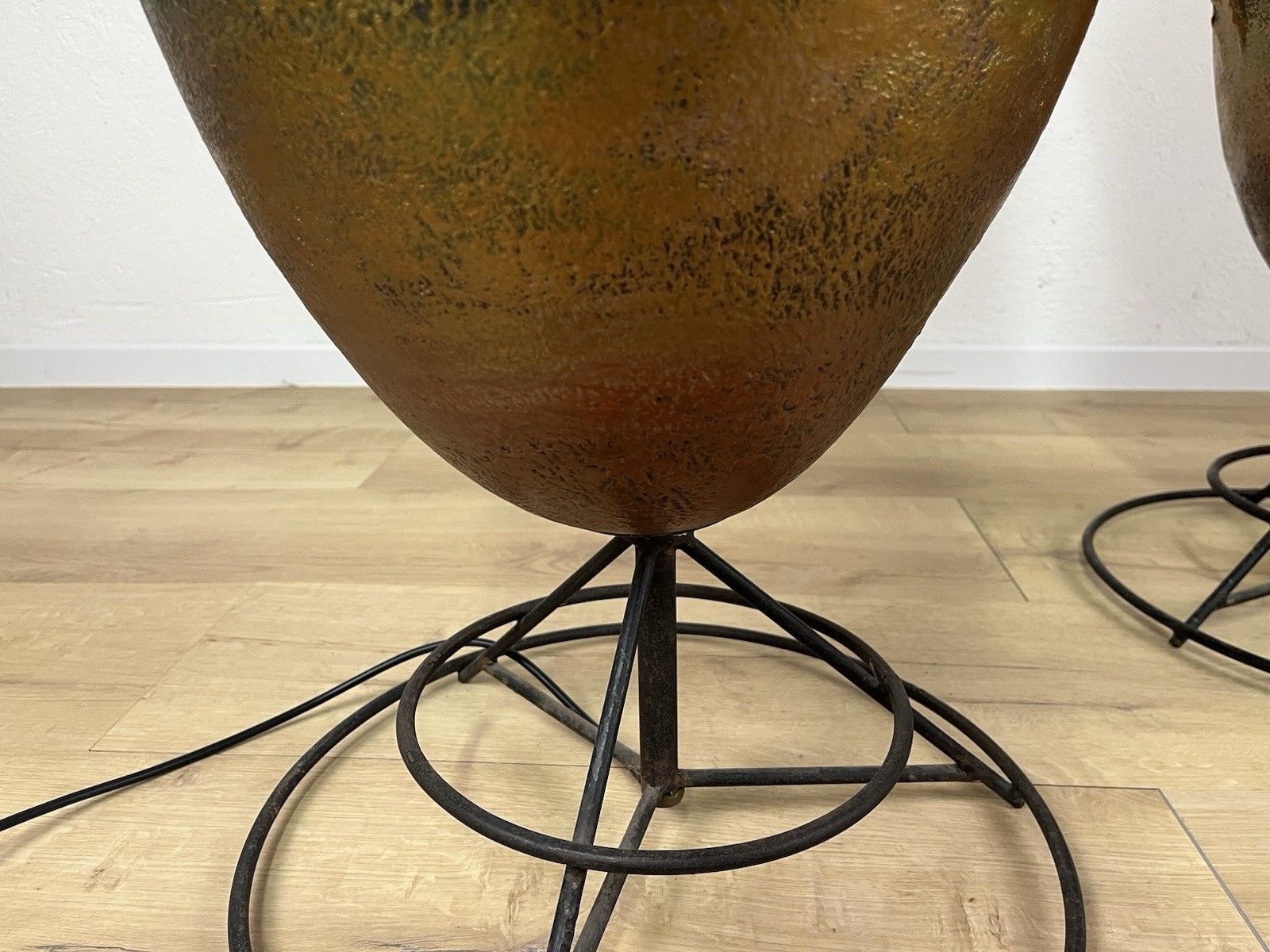 photo vinterior Pair Of 80’s Vintage Design Decorative Terracotta Lamps