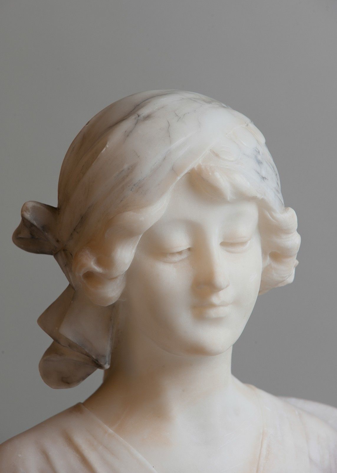 Italian Alabaster Sculpture By A.Cipriani photo 1500.0