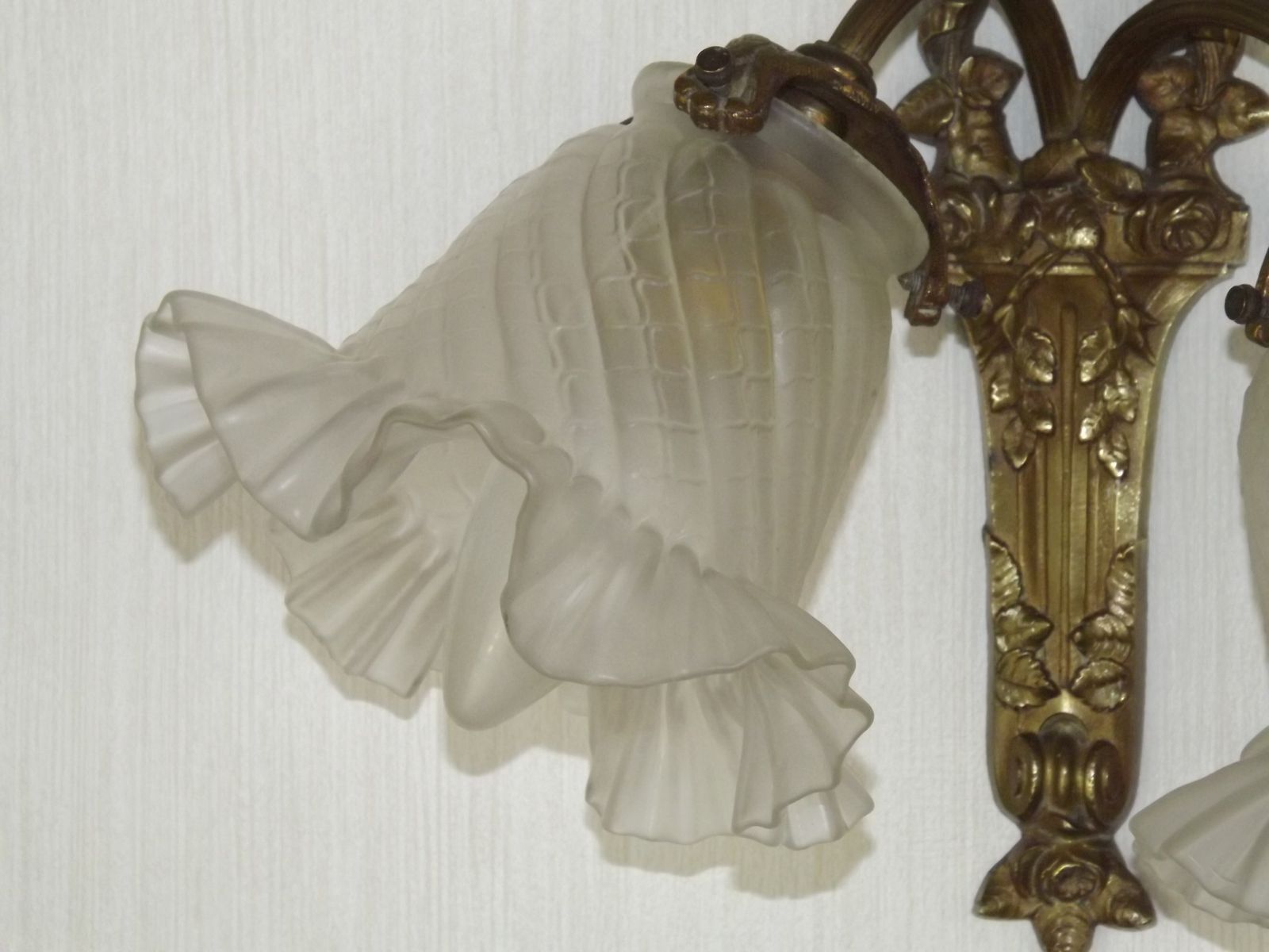 French Rococo Revival Bronze Double Wall Light White Patterned Glass Shades. Antique Lighting. Double Wall Sconce. Ribbon Bow Detail. photo vinterior