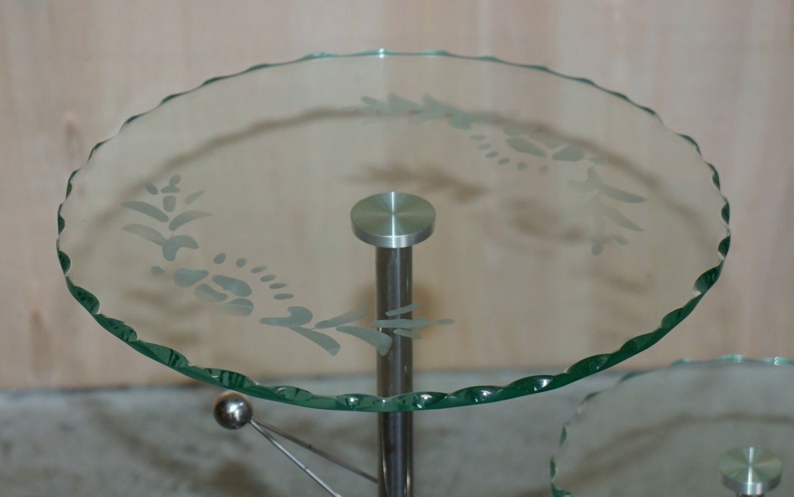 photo furniture Mid Century Modern Atomic Space Age Chrome Glass & Marble Side End Lamp Table