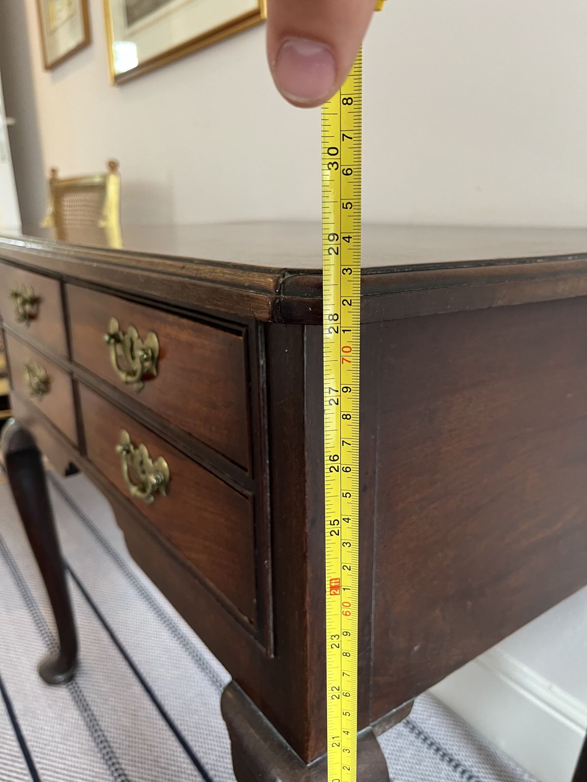 18th Century Georgian Mahogany Side Table / Lowboy With Cabriole Legs photo for sale