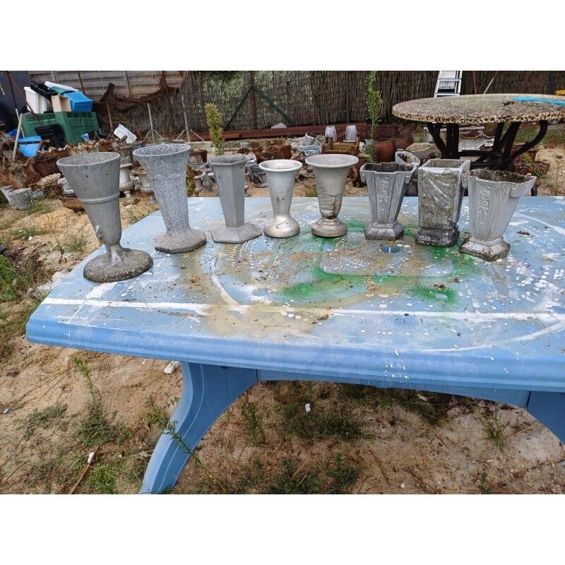 Set Of 8 Aluminum Vases 1900, 1900s
