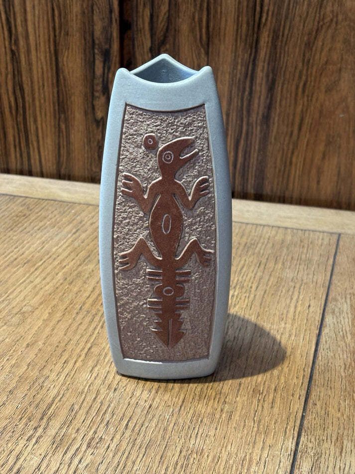 Mid Century Da Jing Tao Yi Pottery Vase 3 Sided Design photo furniture