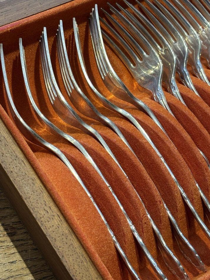 Silver Plate 6 Serving Cased Canteen Of Cutlery photo Home Decor