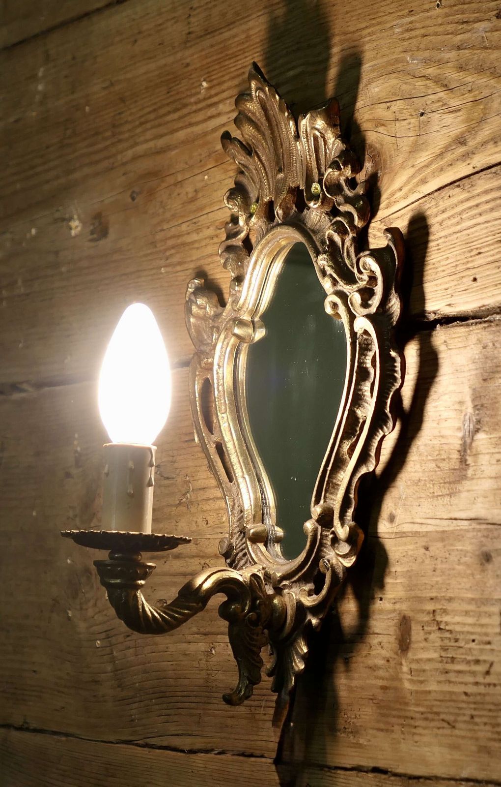 A Single Rococo Design Girandole photo Lighting