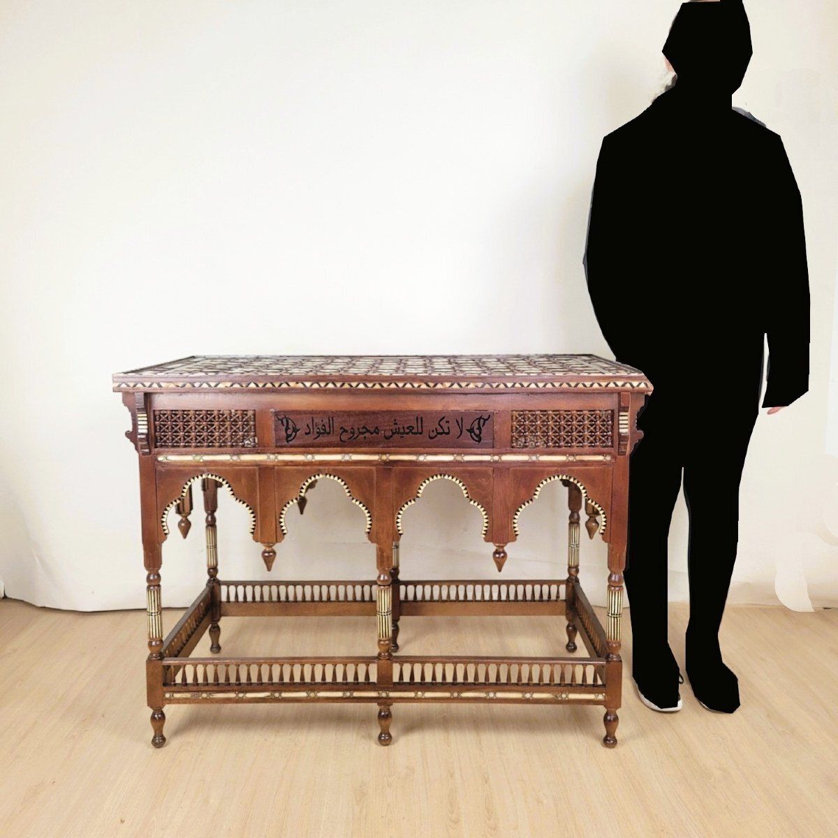 Oriental Center Table In Wood, Mother Of Pearl And Bone Marquetry, 20th Century photo Furniture