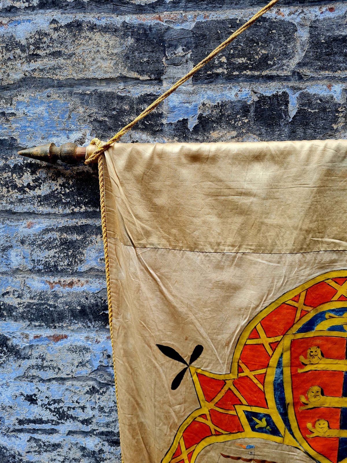 Antique 19th Century Large Silk Banner "Ville Et Portus Dovor." photo vintage