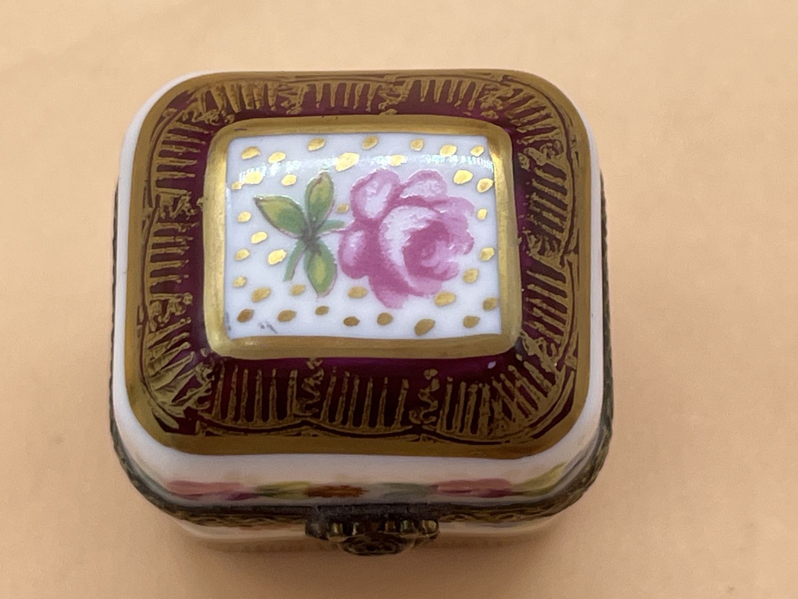 Limoges Porcelain France Floral & Red Trinket Box With 2 Red Internal Glass Perfume Bottles. photo furniture