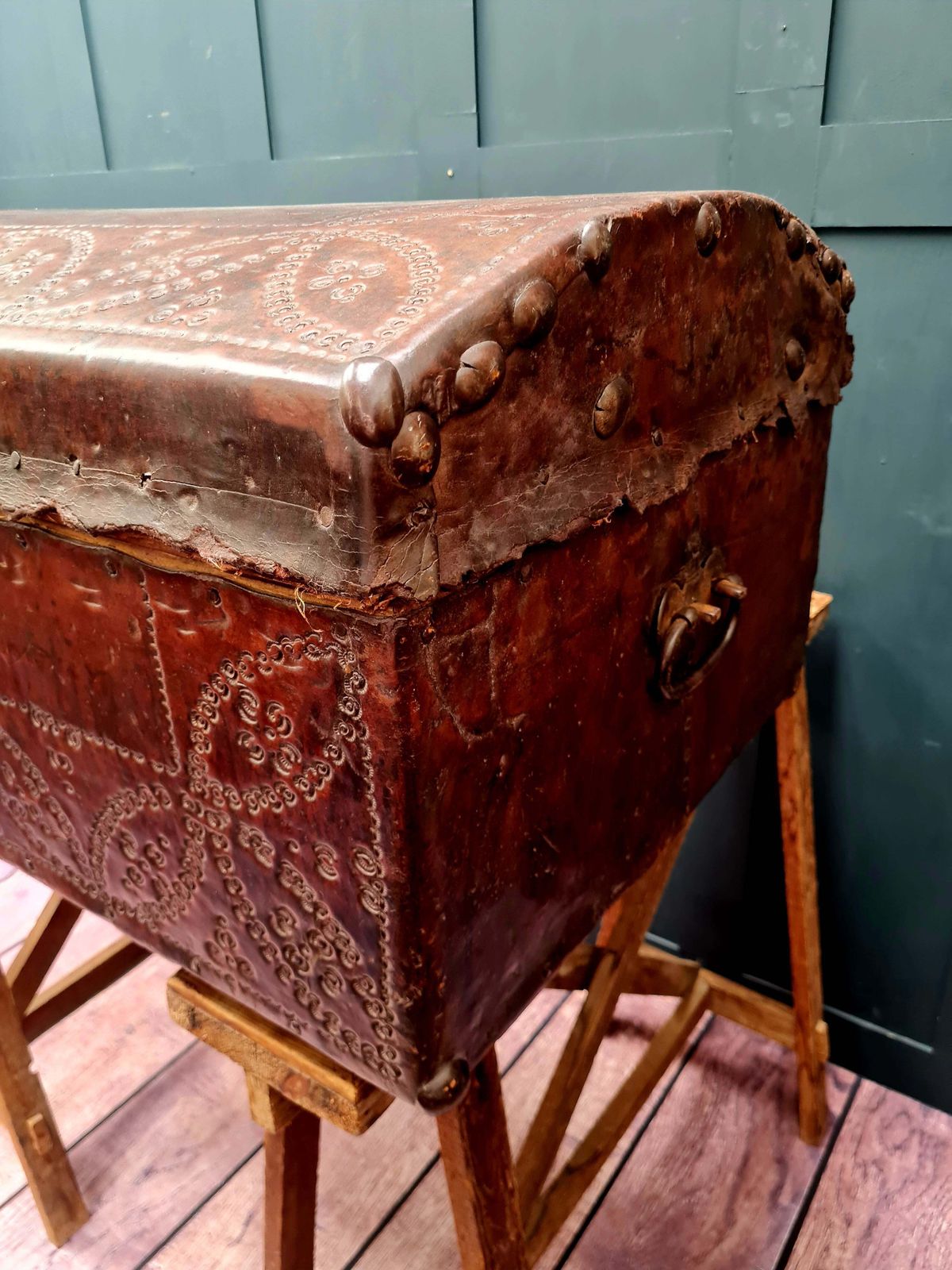 photo furniture Large 18th Century Italian Studded Leather Trunk   Chest