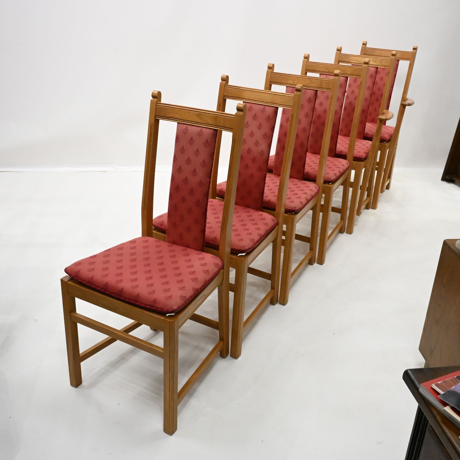 6 Ercol Hampton Dining Chairs Including 2 Carvers Golden Dawn Free Uk* Delivery photo furniture