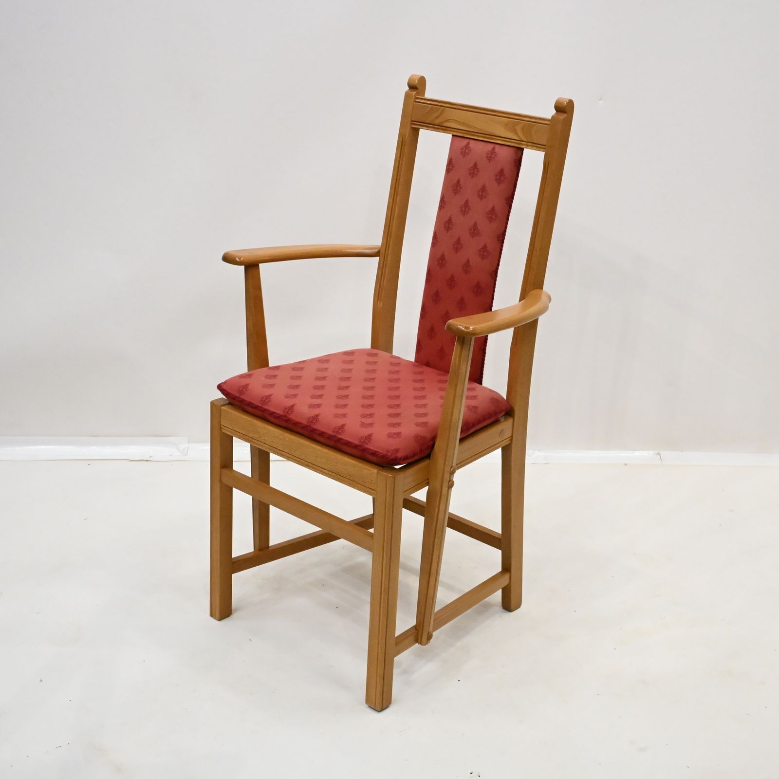 photo vintage 6 Ercol Hampton Dining Chairs Including 2 Carvers Golden Dawn Free Uk* Delivery