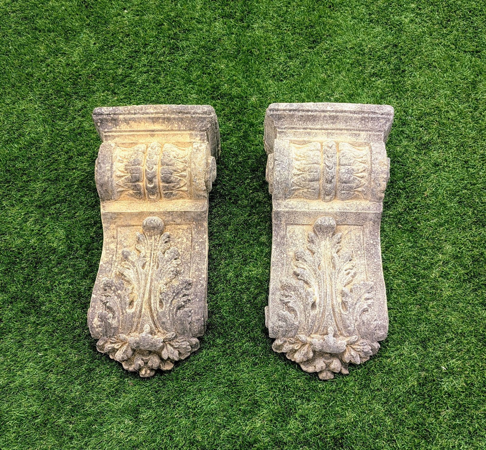 Italian Style English Stone Corbels   Delivery Available 0271. photo Garden Decor
