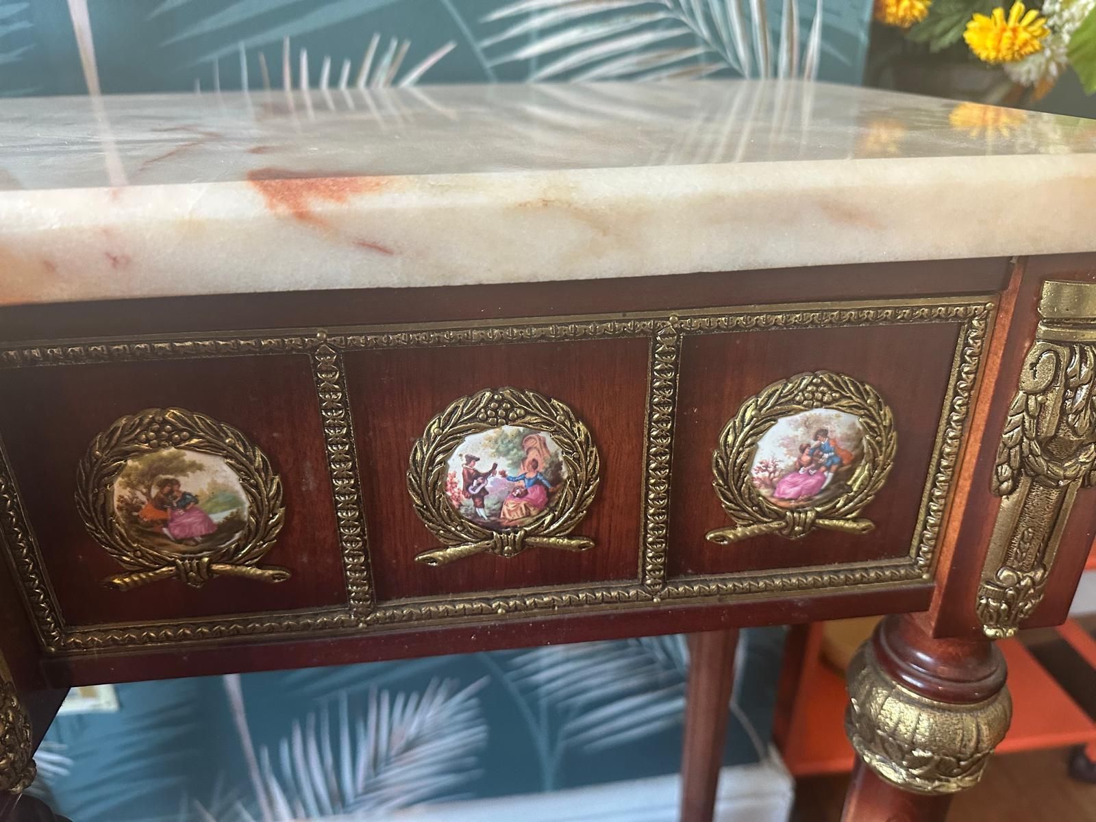 Louis Vxi Reproduction Console