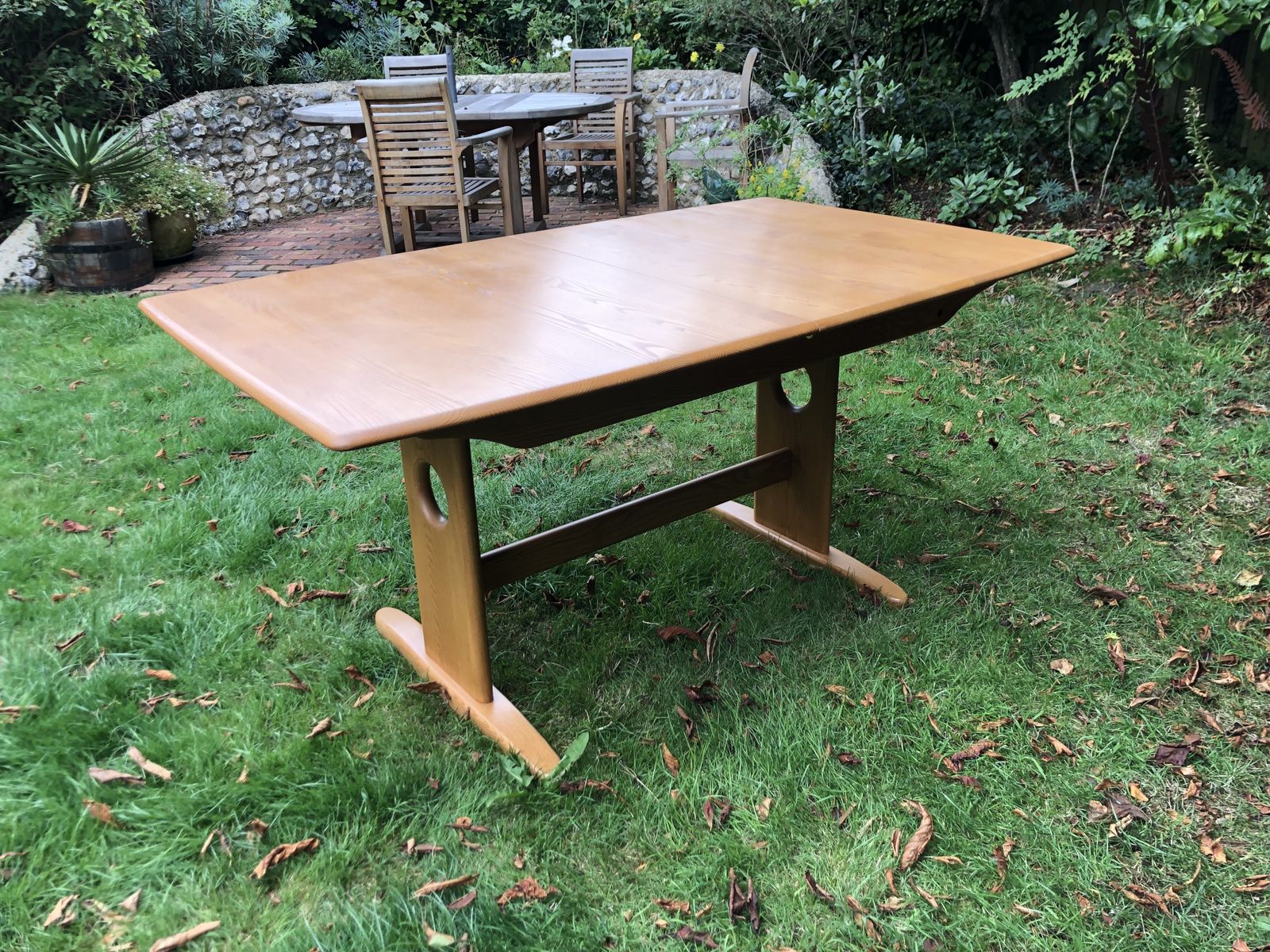 Ercol Windsor Medium Extending Dining Table Elm Model 1193 photo vintage