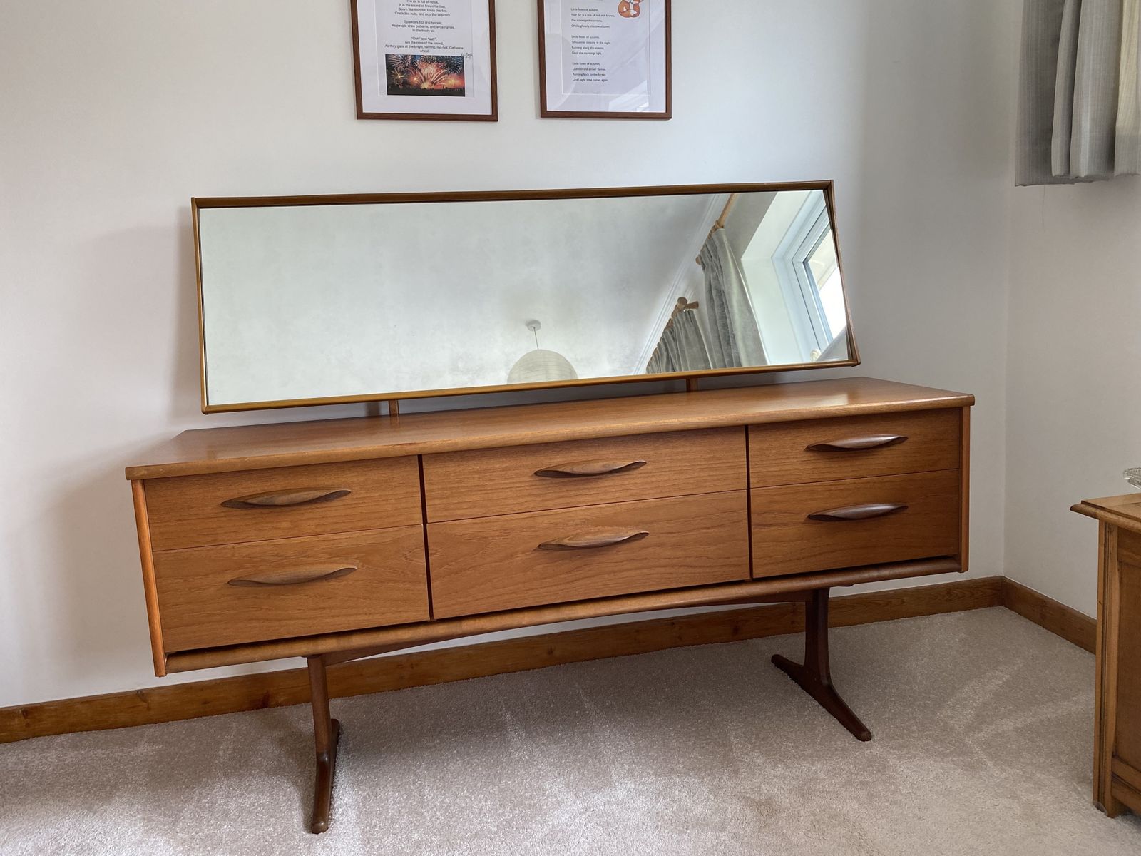 Vintage Austinsuite Bedroom Furniture
