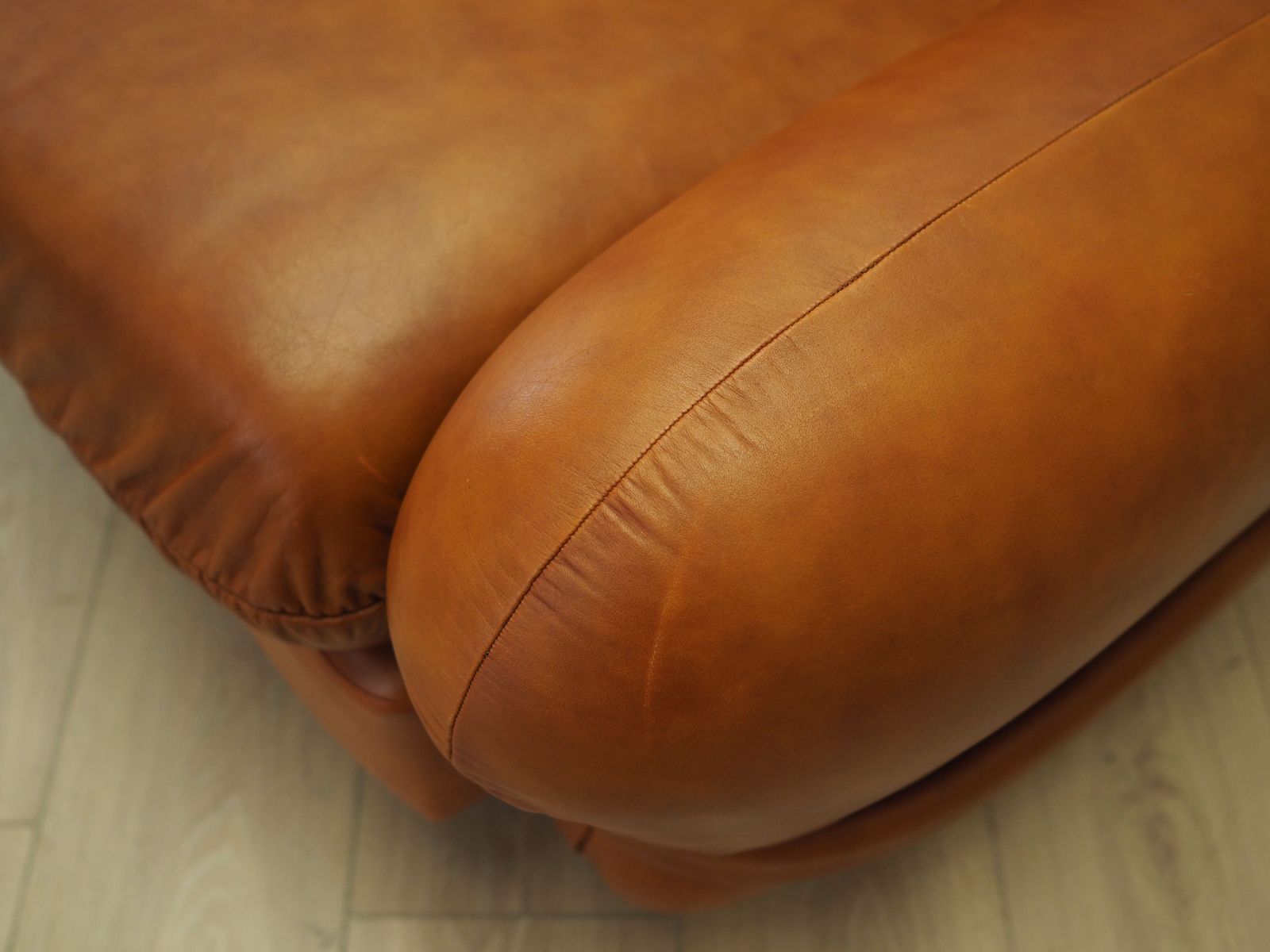 1109.0 Leather Armchair, Italian Design, 1970s, Production: Italy photo