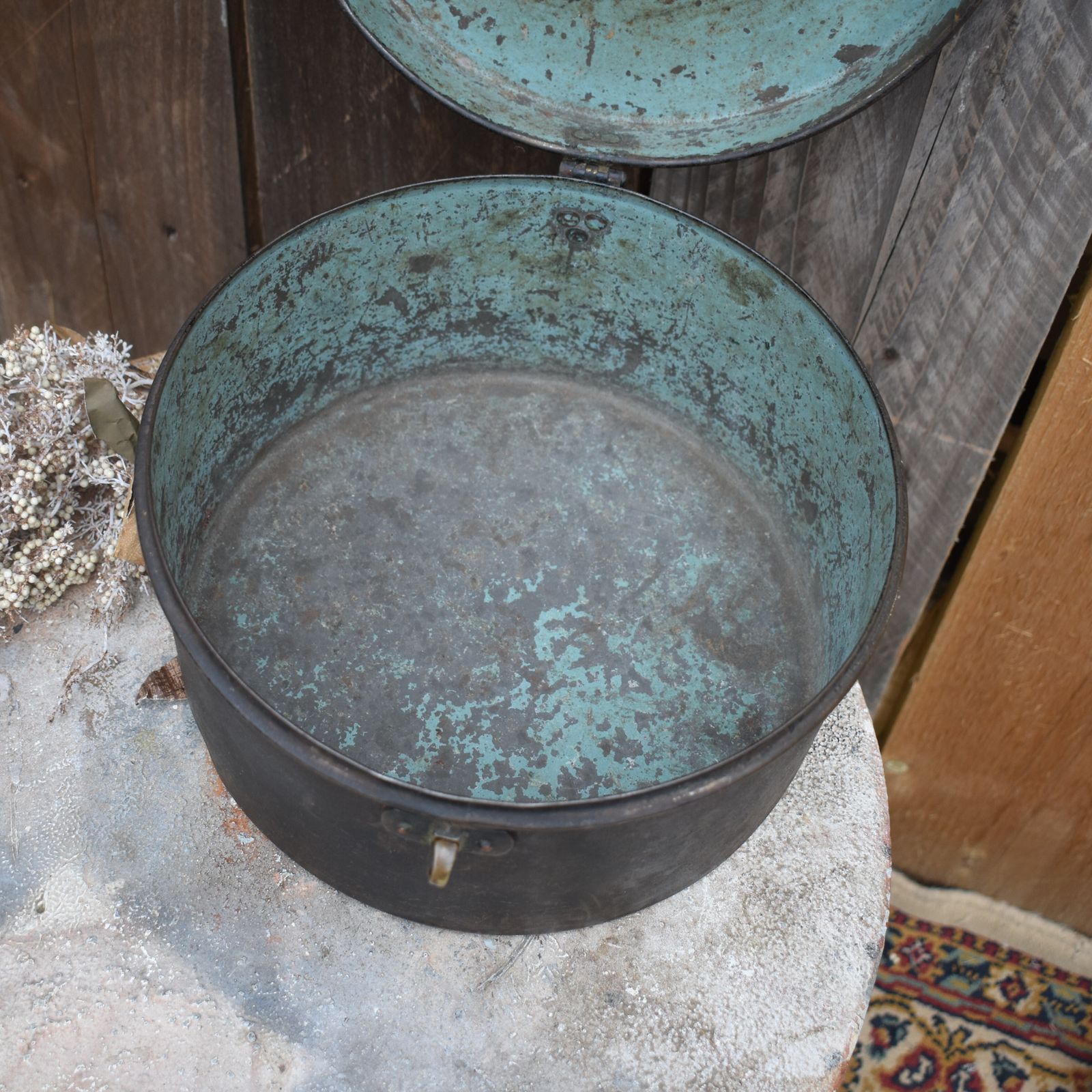 Home Decor Antique Original R Frost Military Army Japanned Metal Travel Hat Tin Box Case photo