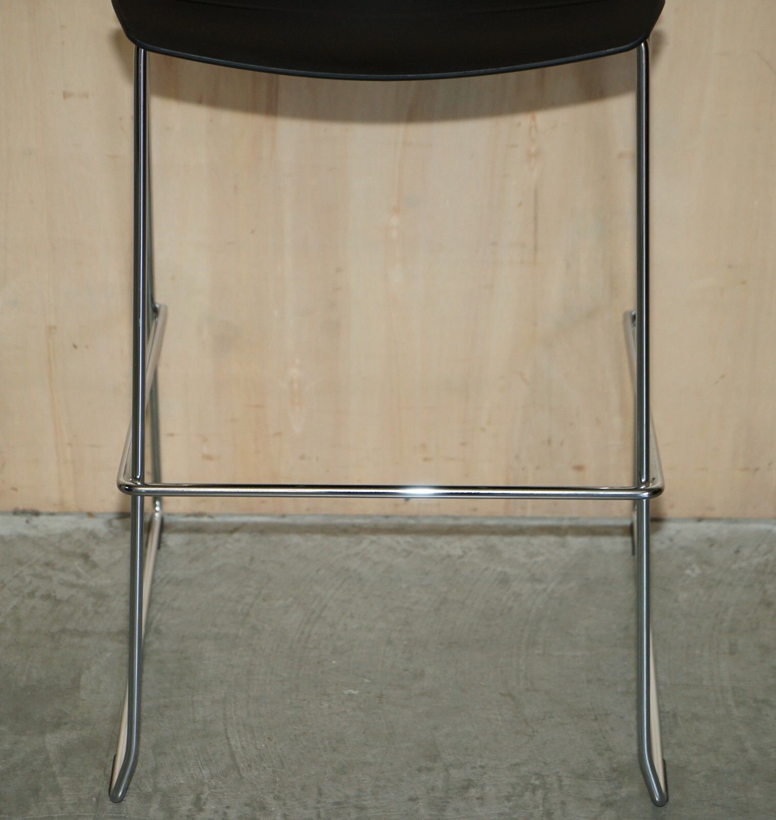 Four Black Whiteleaf Furniture Ltd Designer Stacking Bar Stools Part Of A Suite photo 1000.0