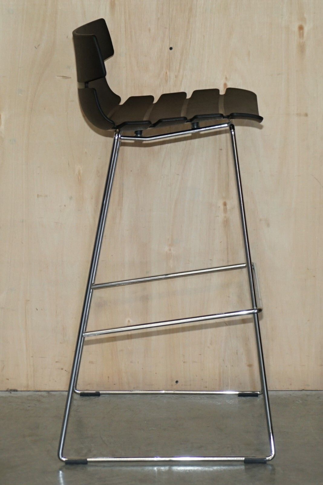 photo for sale Four Black Whiteleaf Furniture Ltd Designer Stacking Bar Stools Part Of A Suite