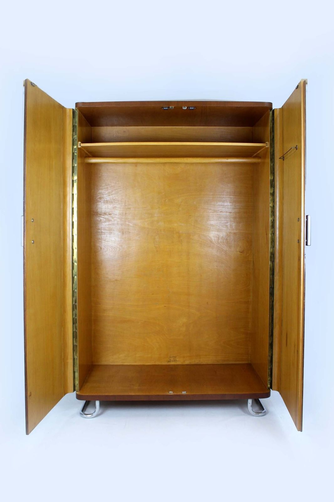 Bauhaus Chromed And Tubular Steel Wardrobe From Hynek Gottwald, 1940s photo vintage