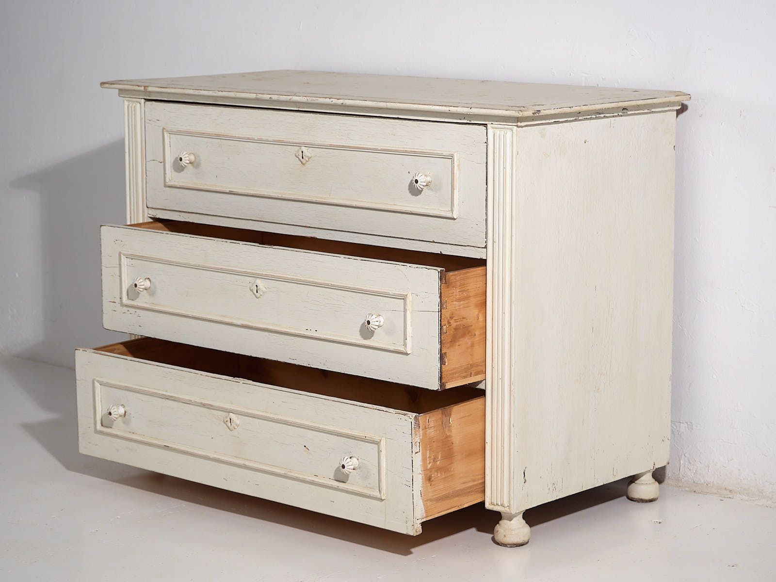 Antique White Chest Of Drawers (C.1920) #40 photo vintage