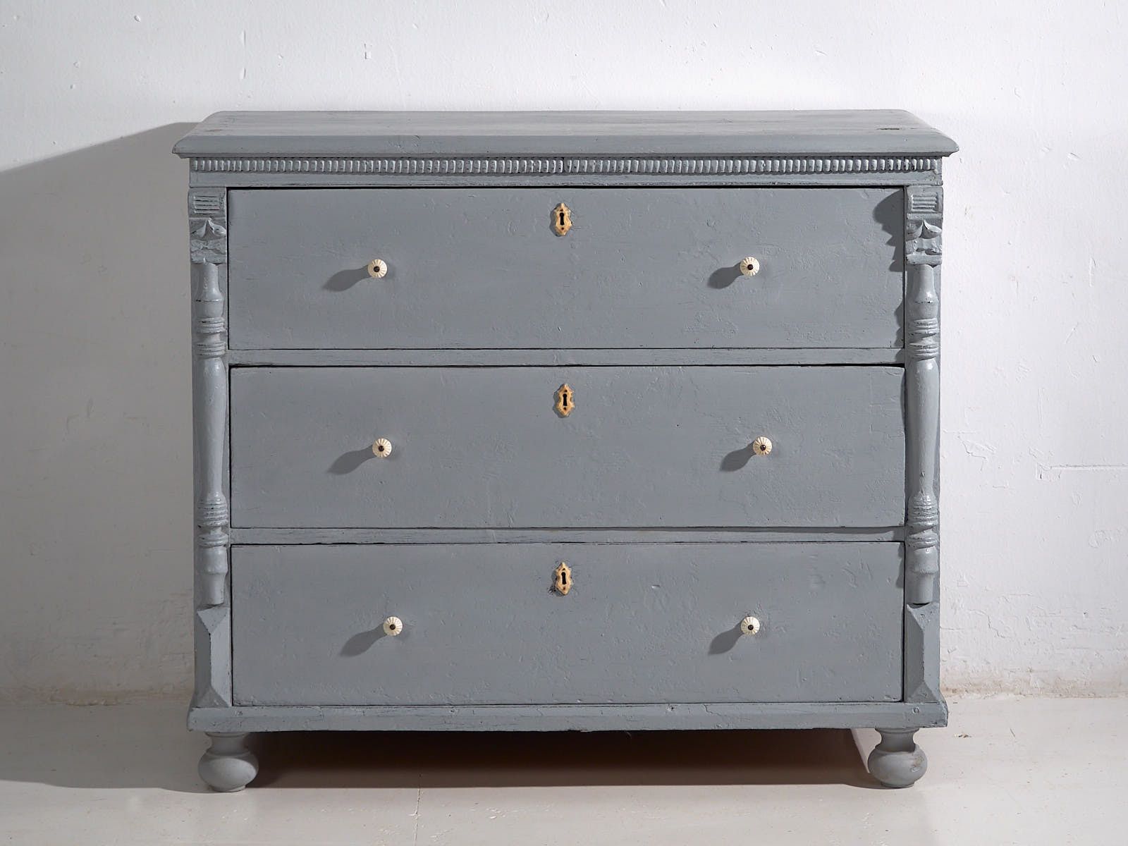Large Antique Three Drawer Dresser (C.1920) #44 photo vinterior