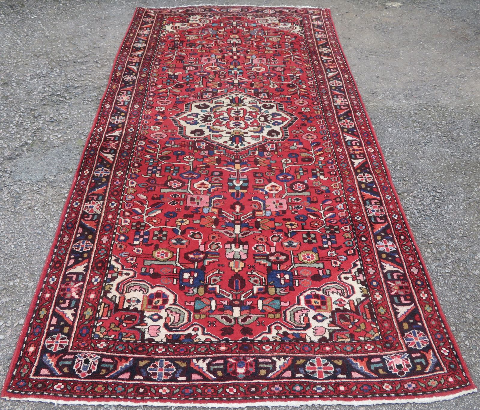 Hamadan Kelleh Carpet Large Sized Rug. 320cm X 163cm.