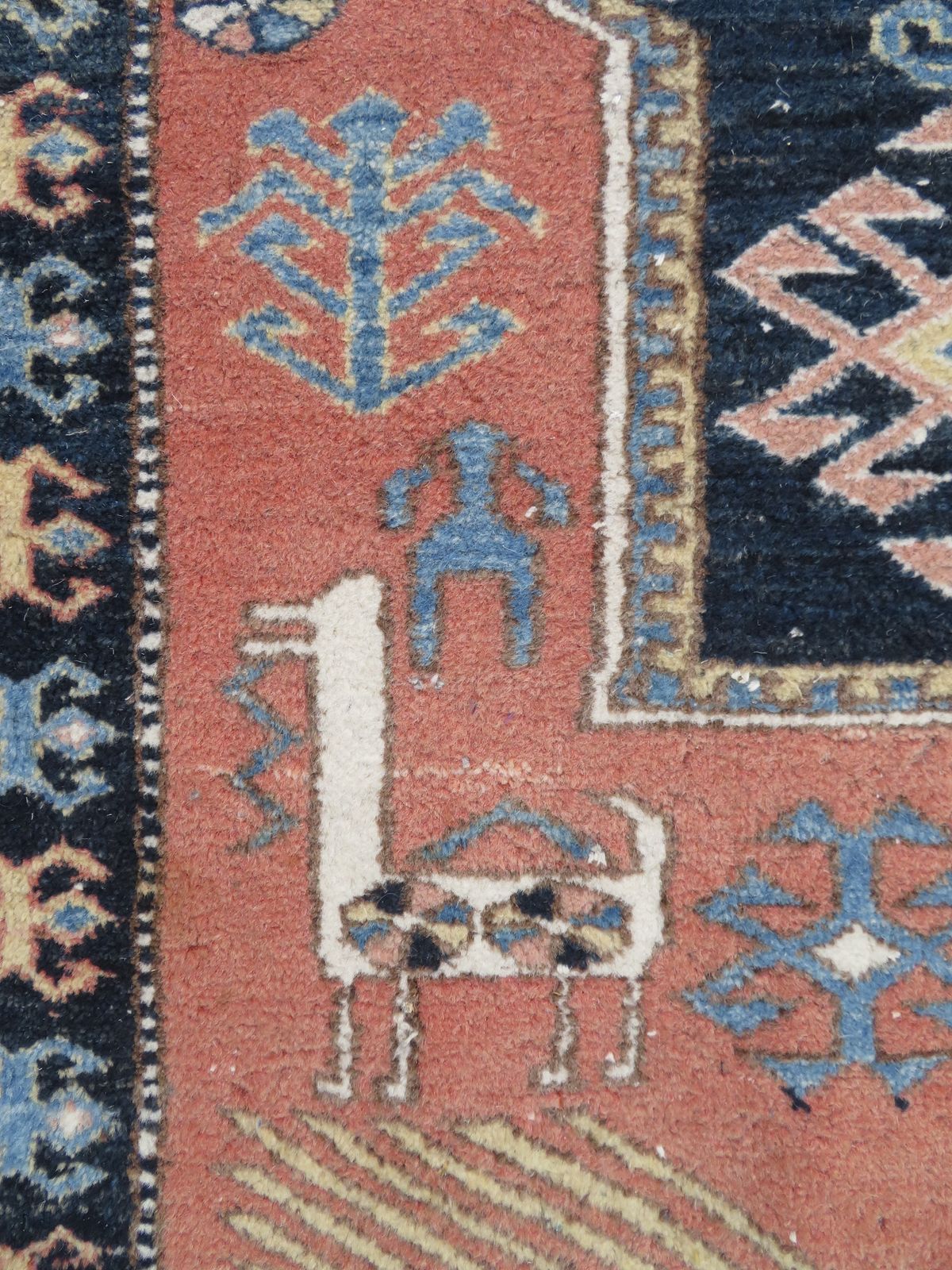 Afghan Caucasian Design Rug. Peacocks,Animals,Figures. 172cm X 158cm. photo vinterior