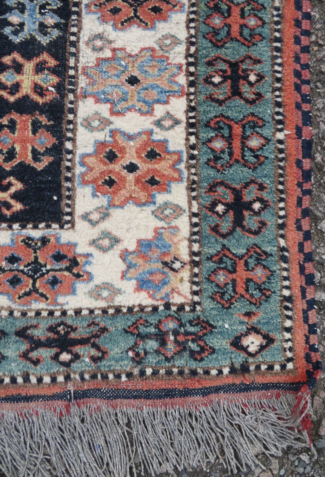 photo vinterior Afghan Caucasian Design Rug. Peacocks,Animals,Figures. 172cm X 158cm.