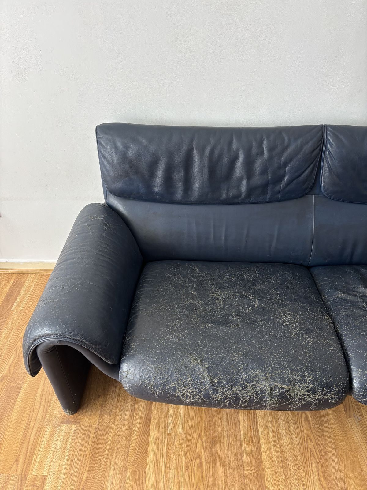 photo for sale Vintage 1980s 1983 De Sede Ds 2011 2 Seater Luxury Blue Leather Sofa Couch