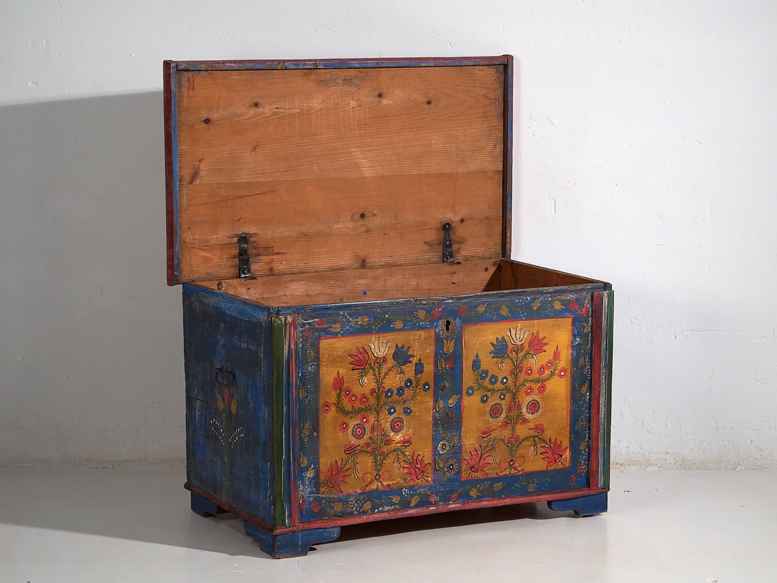 Antique Folk Art Style Chest With Floral Motifs (C.1920) #95 photo Furniture