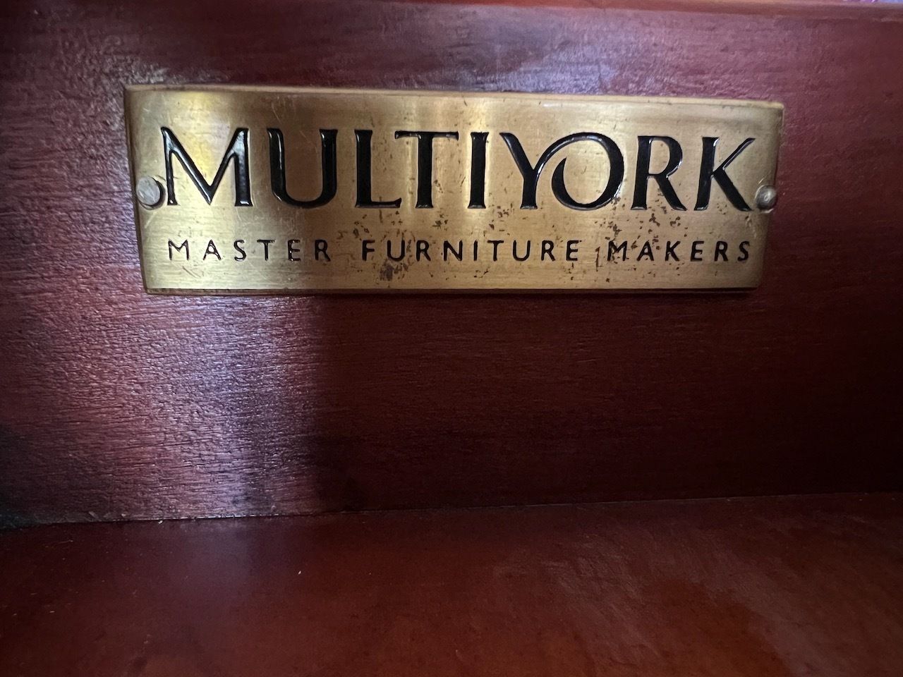 Multiyork Welsh Dresser (Hutch) In Indian Rosewood photo Furniture