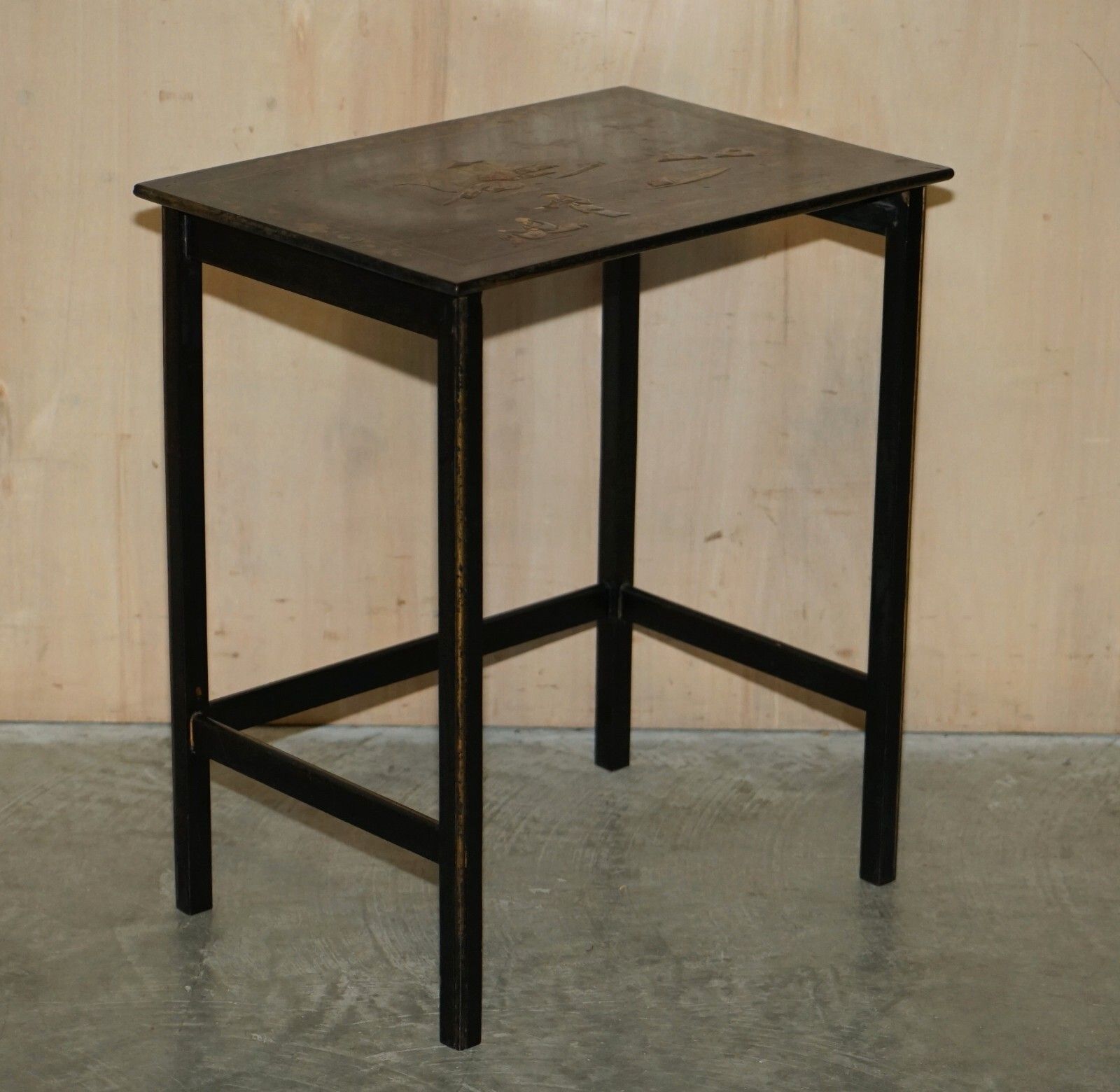 Nest Of Three Circa 1900 Chinese Chinoiserie Lacqurered Side Tables Hand Painted photo Furniture