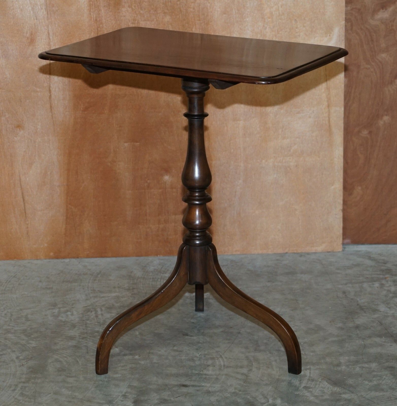 Lovely Circa 1840 1860 English Mahogany Tilt Top Side Occasional Tripod Table photo Furniture