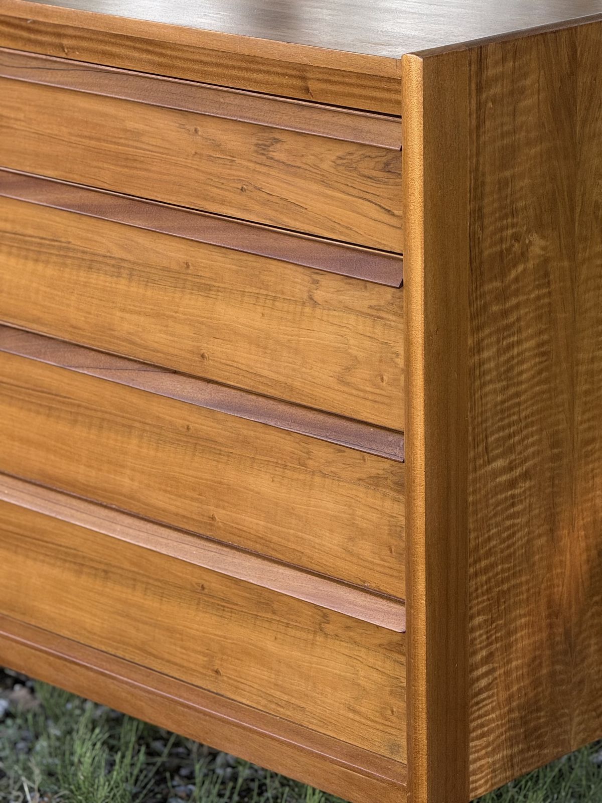 photo vinterior Mid Century Teak Chest Of Drawers By John Herbert For A Younger